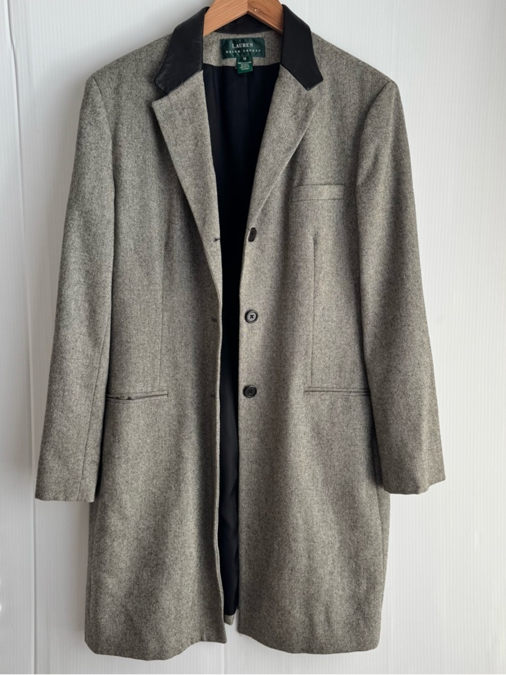 Vintage Ralph Lauren Gray Wool-Blend Trench Coat Black leather  Collar